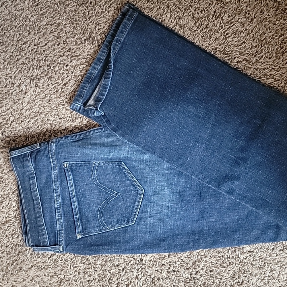 Levi 515 Bootcut Jeans